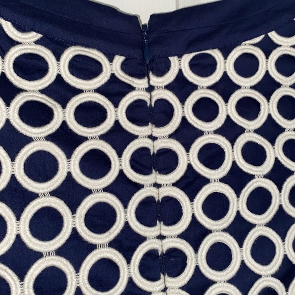 Boden Navy Blue White Eyelet Overlay Short Sleeve Cotton Shift Dress - Picture 9 of 14